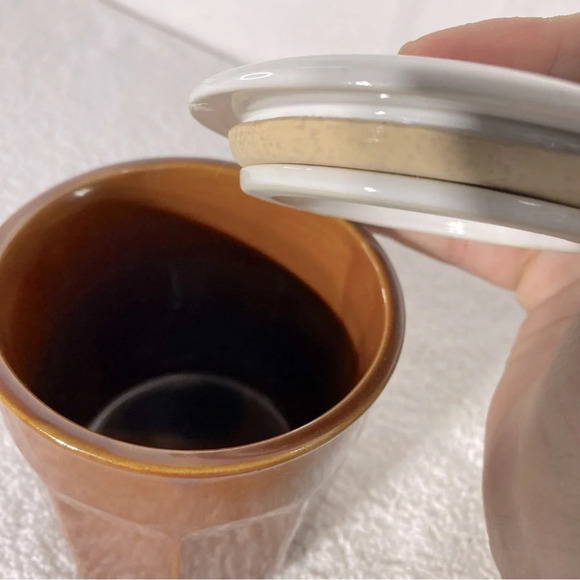 Vintage MCM White Gooseberry 12oz Ceramic Canister Jar Container - Picture 10 of 14